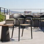 Πολυθρόνα Ember στοιβαζόμενη pakoworld με UV protection PP μπεζ-μαύρο 52.5x56.5x81εκ. - Image 2