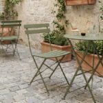 Καρέκλα Bistro pakoworld μεταλλική αναδιπλούμενη σε λαδί απόχρωση 42x46x82εκ - Image 2