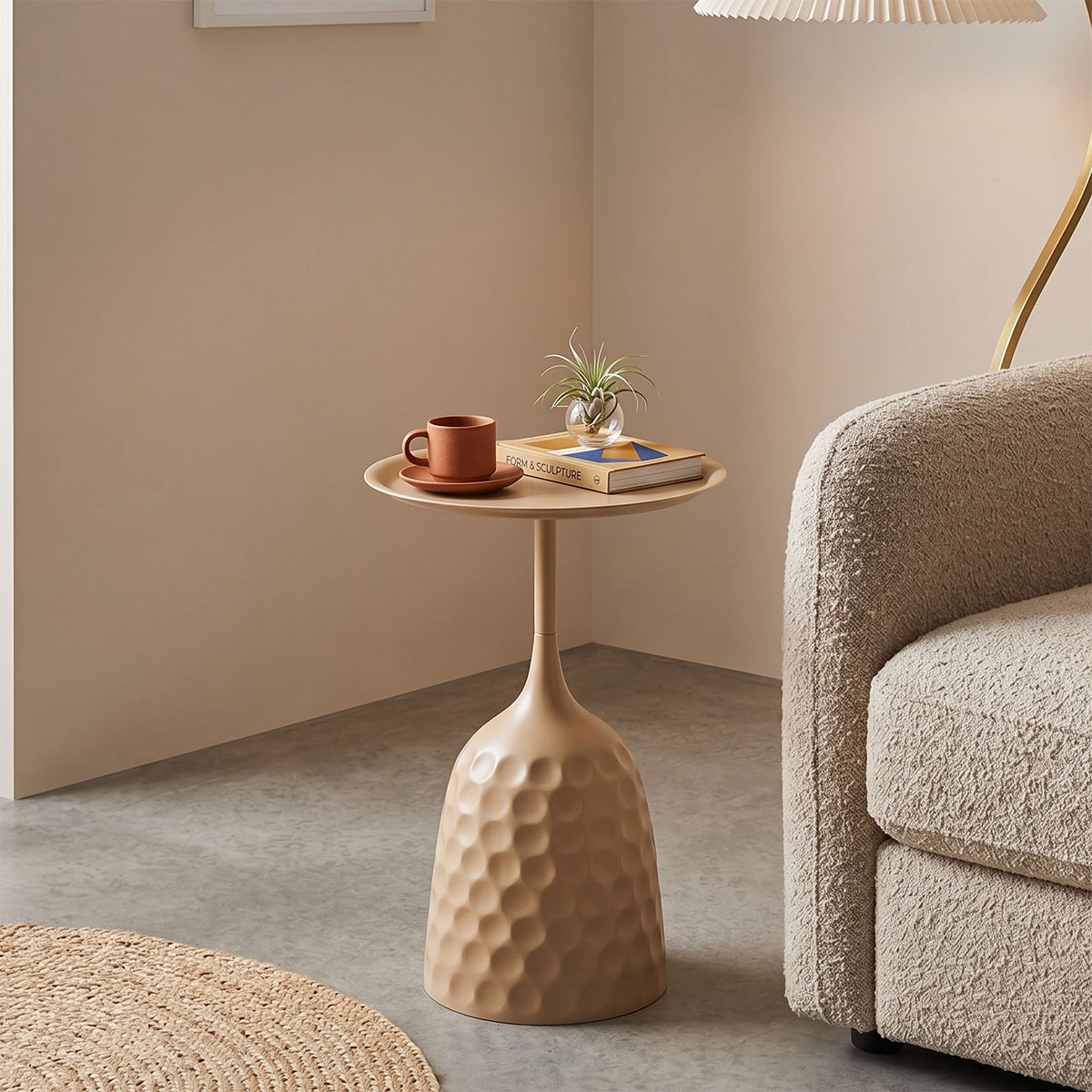 128-000081 Βοηθητικό τραπέζι Waini pakoworld μέταλλο cappuccino Φ39x60εκ - Image 1
